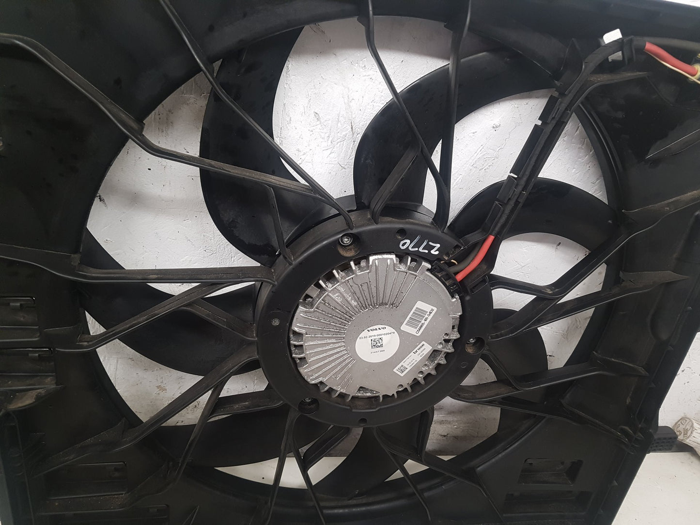 2017 - 2026 Volvo V60 II 225 Estate RADIATOR FAN & COWLING (A/C CAR) 31657360