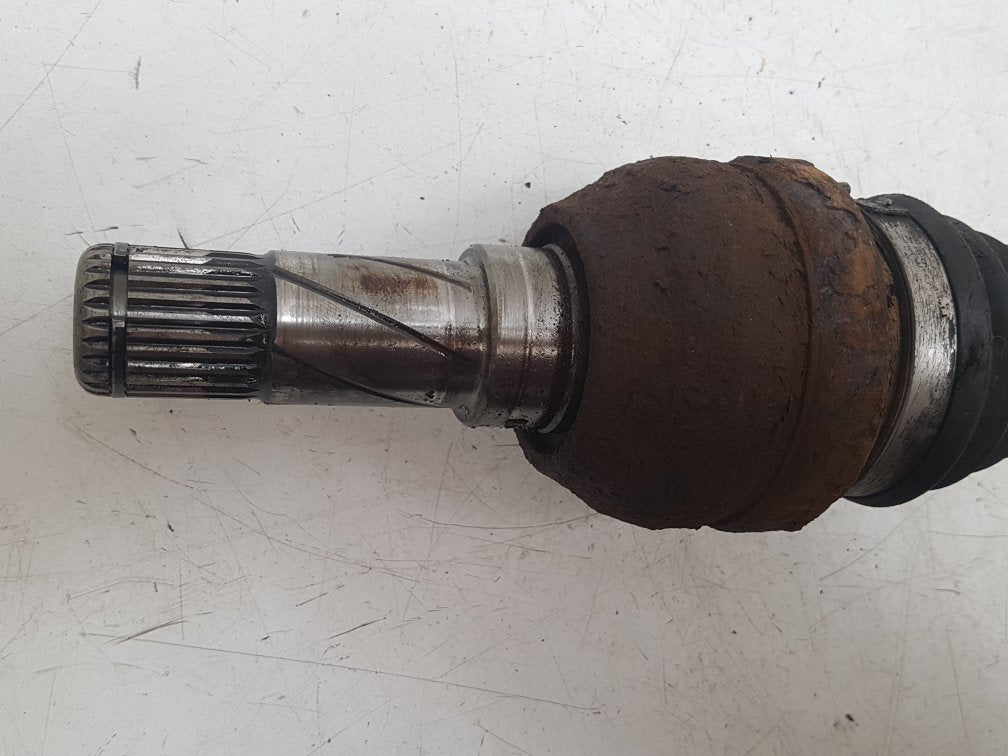 2002 - 2006 Volvo XC90  Estate Left Rear Drive Axle 30759249