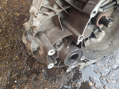 2013 - 2015 Volvo V60  Estate Manual Gearbox 1285242