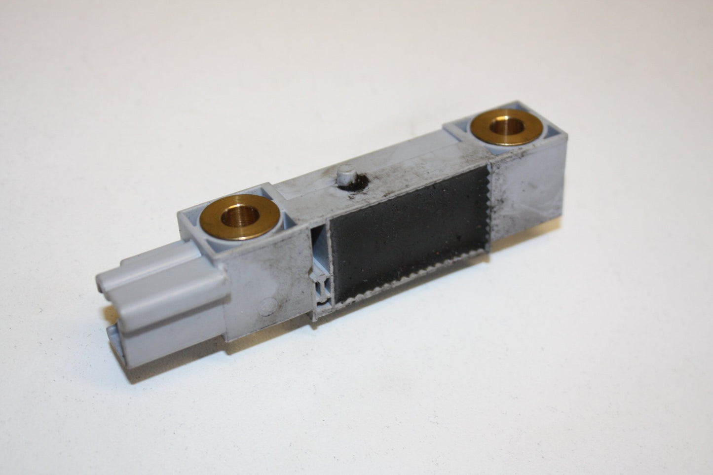 2000 - 2007 Volvo S60   Crash Sensor 9452777