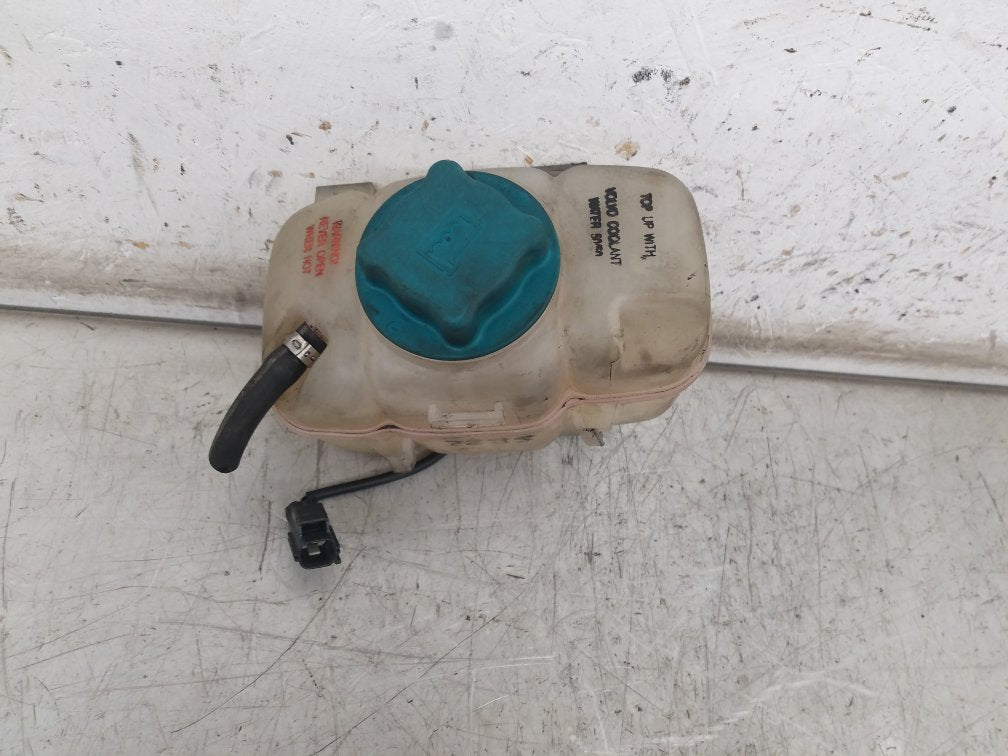 2000 - 2007 Volvo V70  Estate Radiator Pressure Bottle 30741971