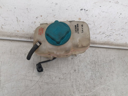 2000 - 2007 Volvo V70  Estate Radiator Pressure Bottle 30741971