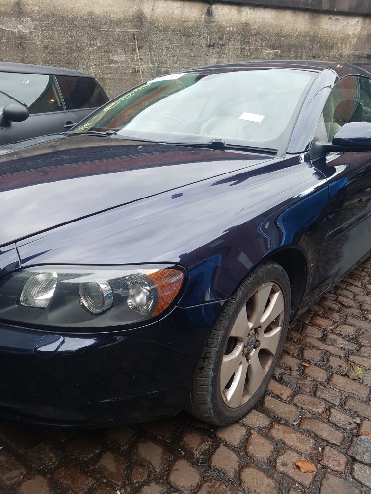 2007 - 2012 Volvo C70 II 542 Convertible Left Front Guard 467 BLUE