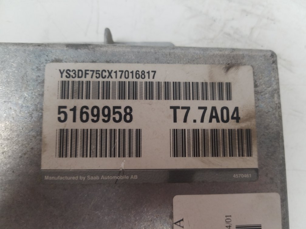 2002 Saab 9-3  Convertible Engine ECU 5380068