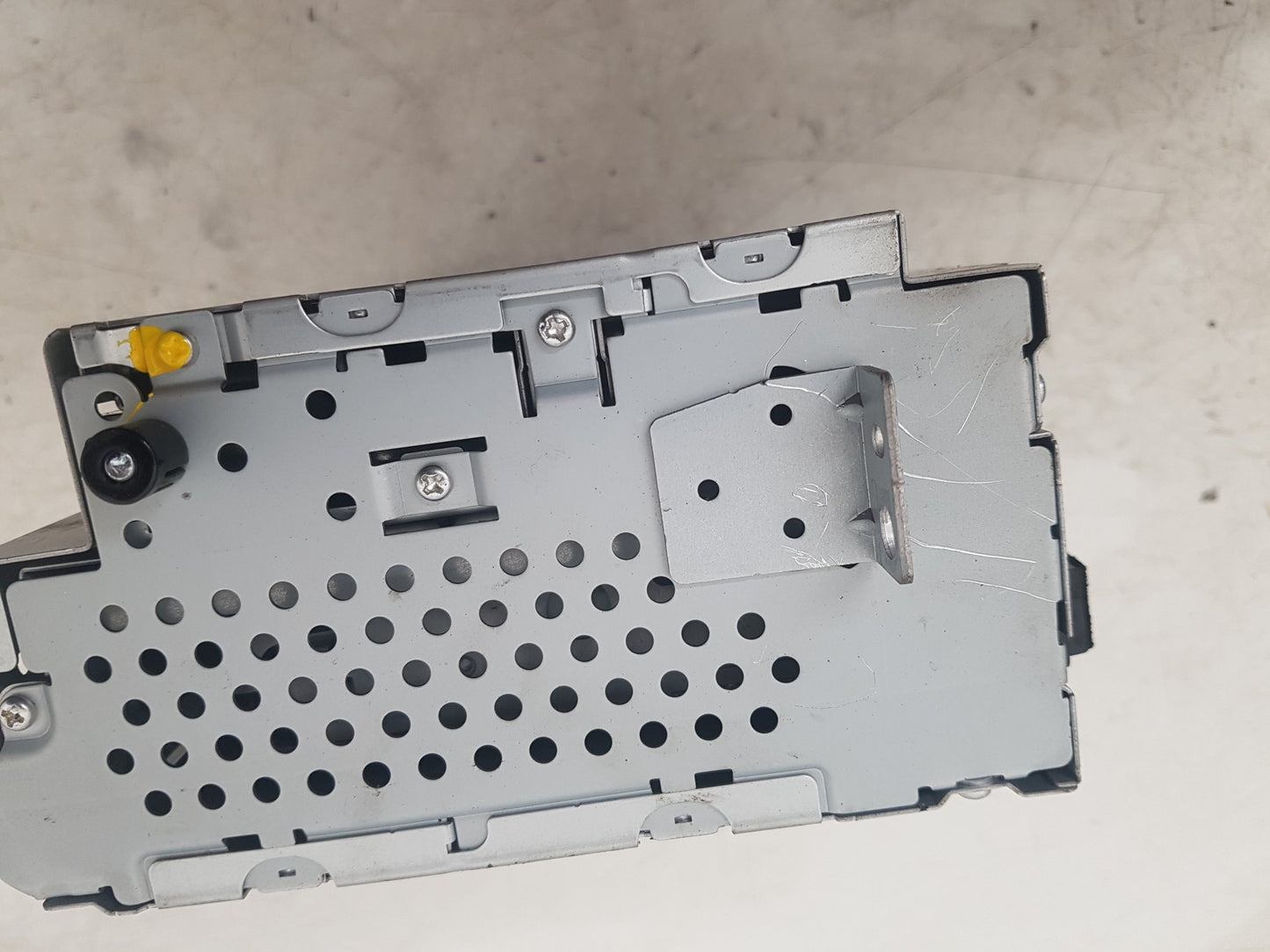 2007 - 2016 Volvo V70  Estate CD Player 31260541