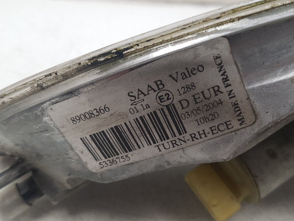 2001 - 2009 Saab 9-5  Estate Right Indicator 89008366