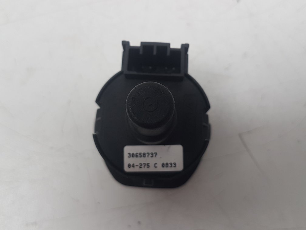 2002 - 2006 Volvo XC90  Estate AIR BAG SWITCH (PASSENGER SIDE FRONT) 30658737