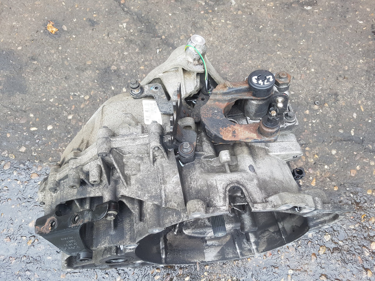 2006 - 2010 Volvo V50  Estate Manual Gearbox 9482377