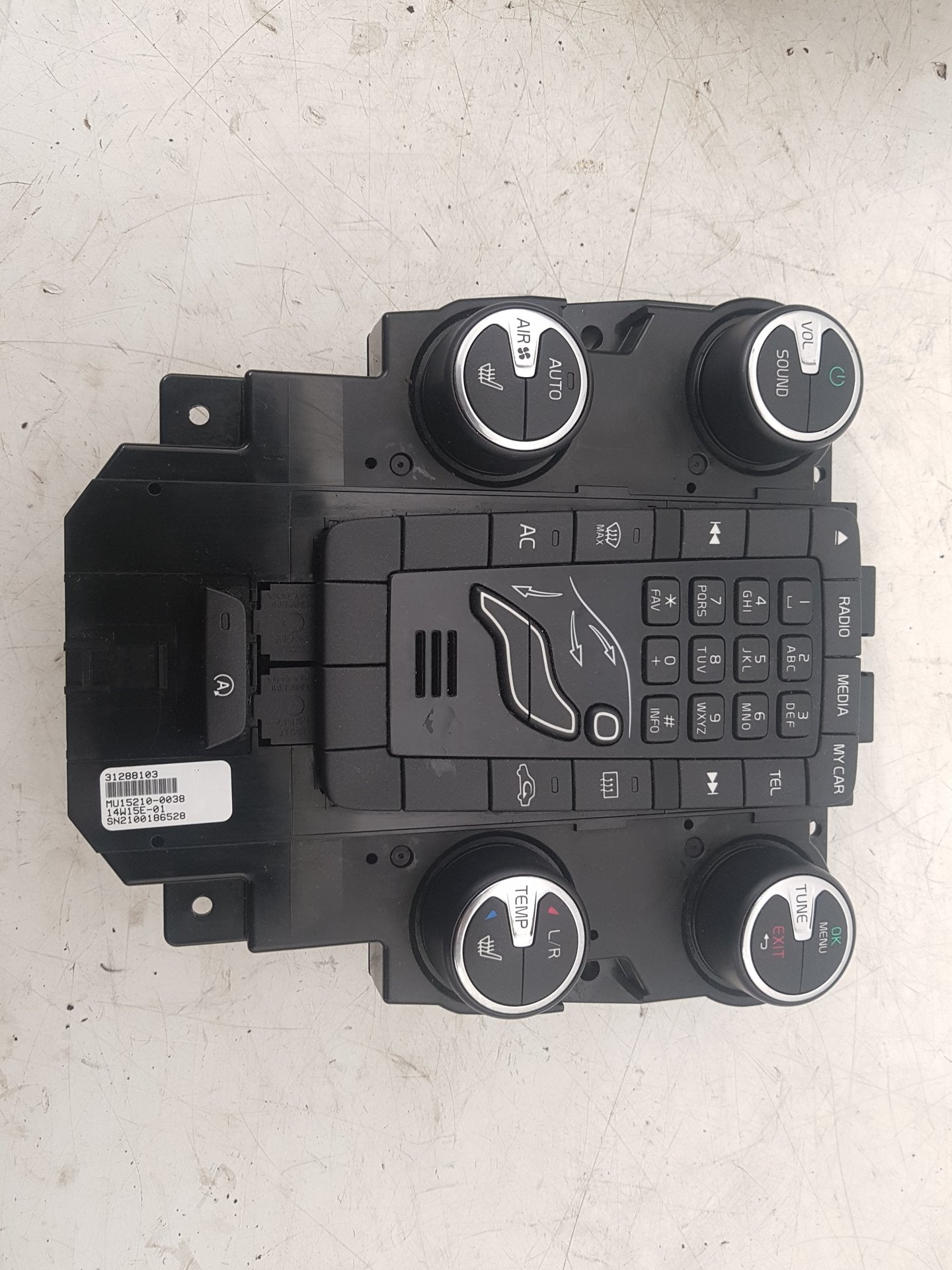 2012 - 2016 Volvo V40  Hatchback HEATER & RADIO CONTROL PANNEL 31288103