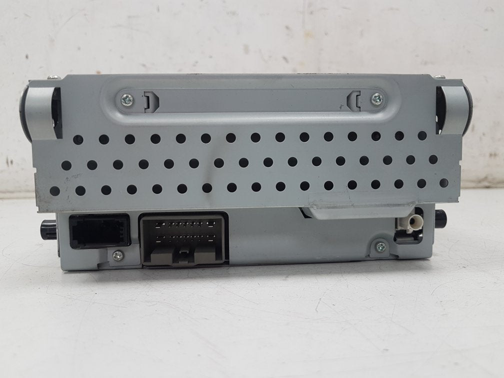 2006 - 2011 Volvo S80  Saloon RADIO AND CD PLAYER 30775843 6CDX