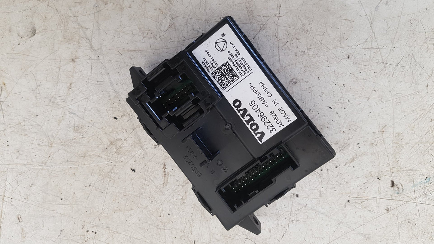2017 - 2025 Volvo XC40 536 SUV Centre Console Control Module 32296405