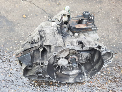 2006 - 2010 Volvo V50  Estate Manual Gearbox 9482377