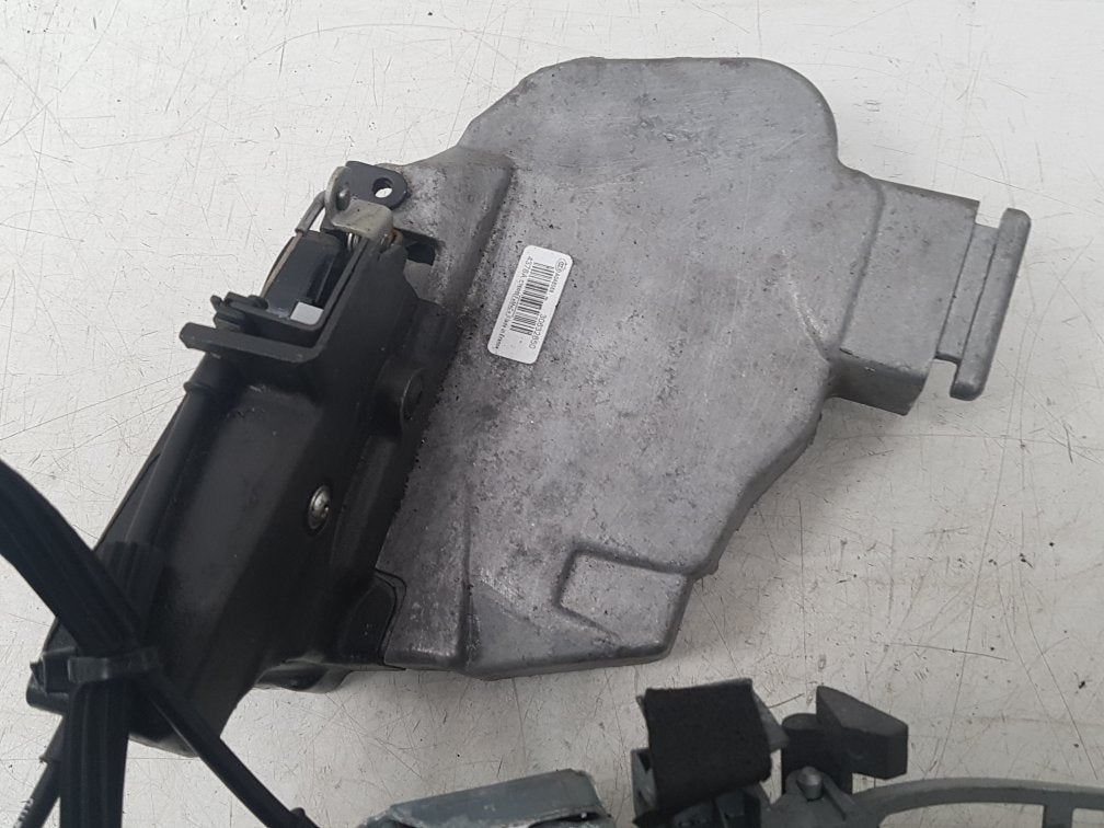 2008 - 2009 Volvo C70  Convertible Left Front Door Lock Actuator 30632850