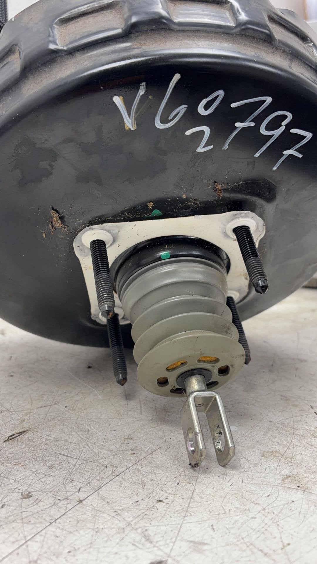 2011 - 2014 Volvo V60 I 155 Estate Brake Booster 31329895