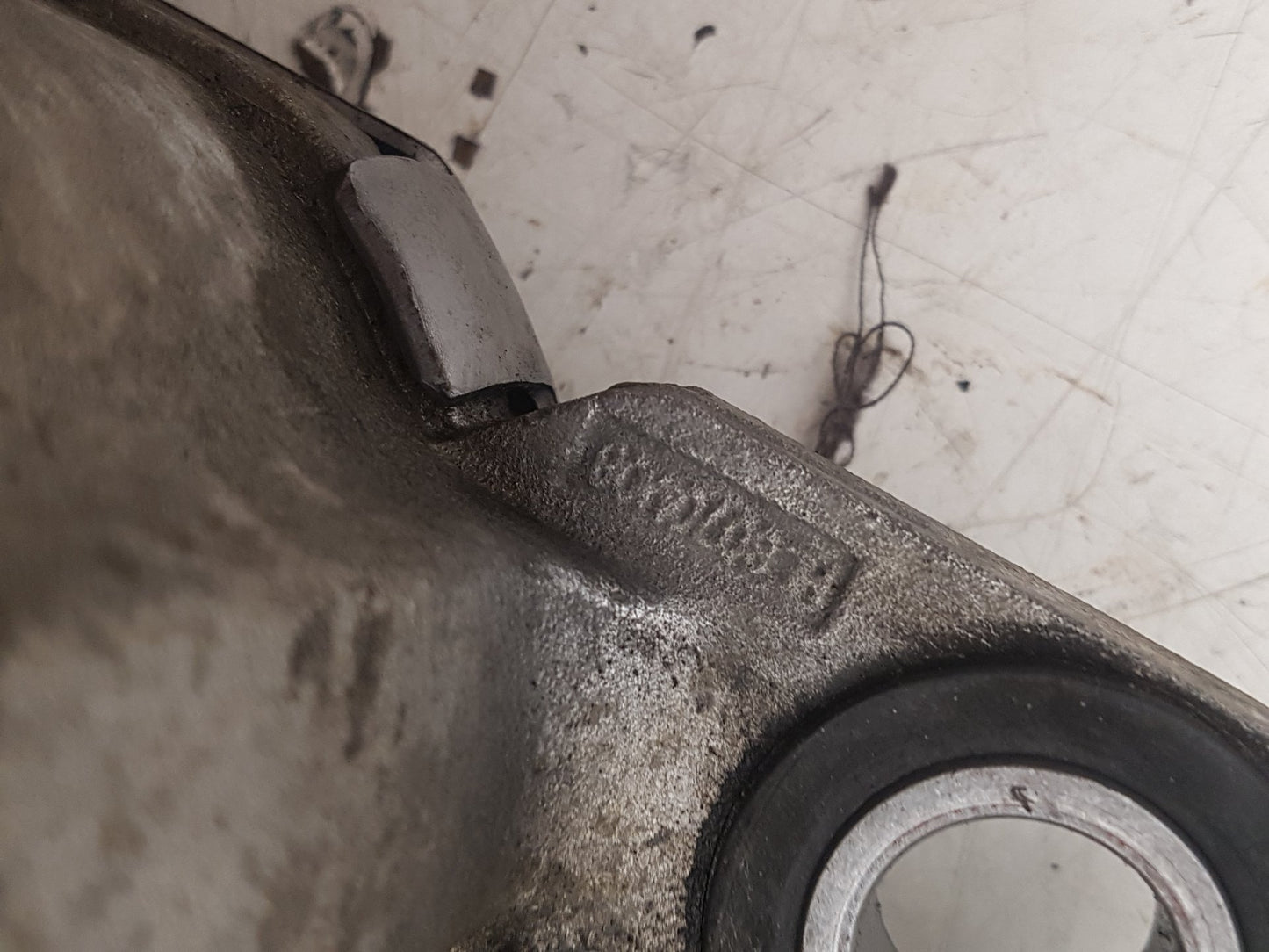 2011 - 2014 Volvo V60 I 155 Estate Engine Mount