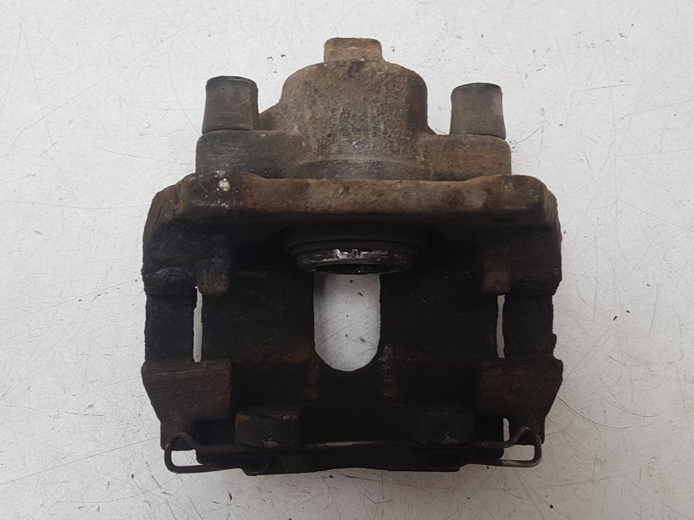 2002 - 2006 Volvo XC90  Estate Left Rear Caliper 8602854