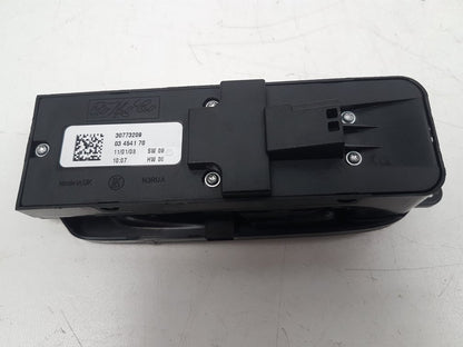 2006 - 2009 Volvo C30  Hatchback Right Front Window Switch 8663815