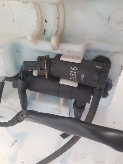 2007 - 2015 Saab 9-3  Estate WASHER BOTTLE & MOTOR