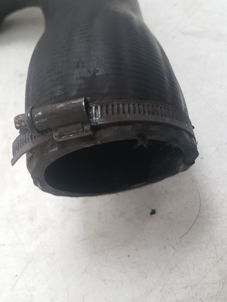 2010 - 2015 Volvo S60   INTERCOOLER HOSE 31293511