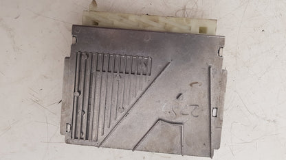 2005 Volvo S60  Saloon GEARBOX ECU 30735493