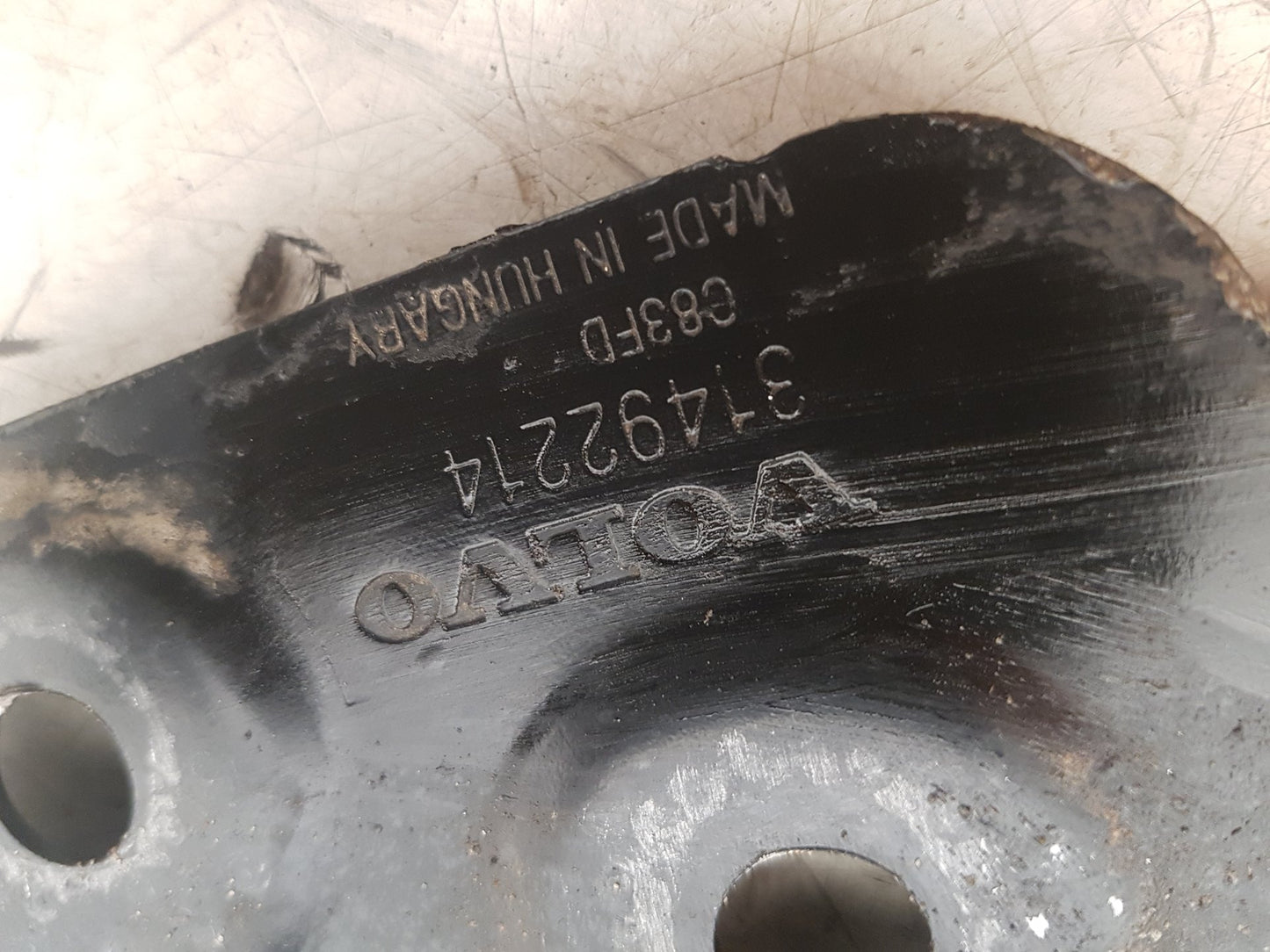 2017 - 2025 Volvo V90 235, 236 Estate PROP SHAFT SUPPORT MOUNT 31492214