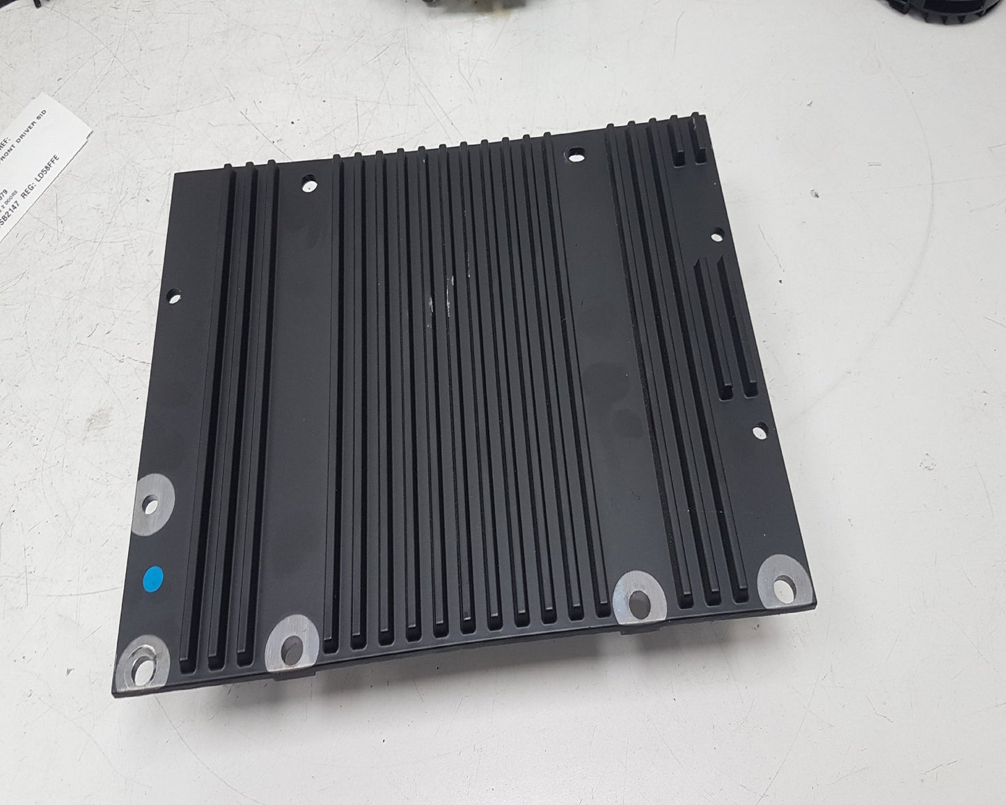 2006 - 2009 Volvo C70  Convertible Amplifier 31260738
