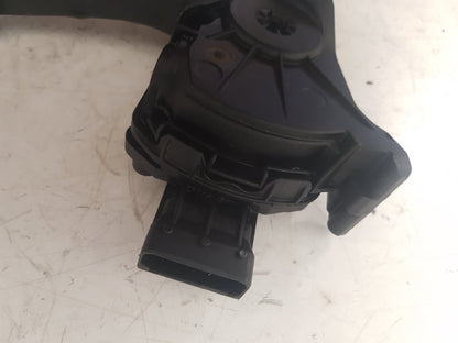 2010 - 2012 Saab 9-5  Saloon Accelerator Pedal 13237356