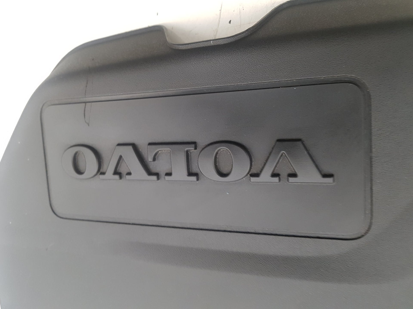2015 Volvo S60  Saloon Engine Cover AV6Q-6X041-C