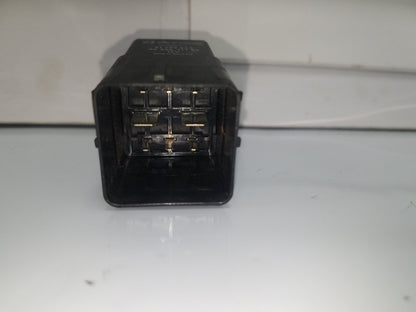 2012 - 2021 Volvo V40  Hatchback Glow Plug Relay 51299049