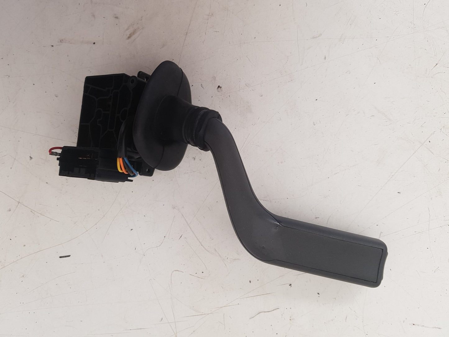 2000 - 2004 Volvo V40  Estate Wiper Switch