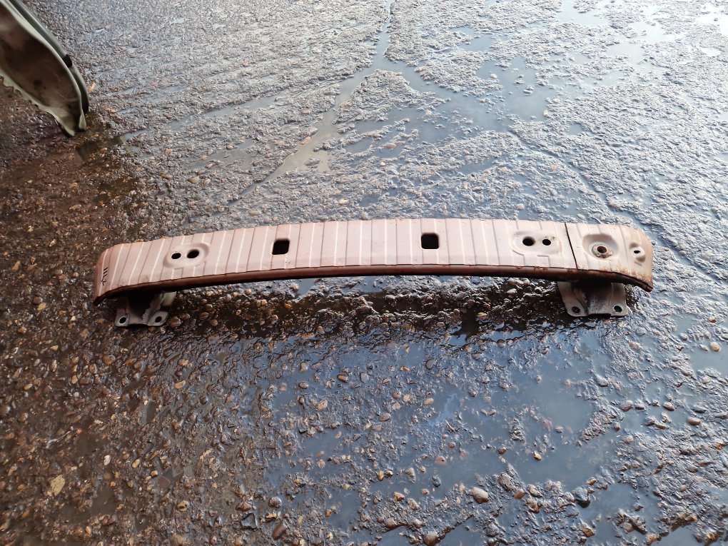 2010 - 2012 Volvo C30  Hatchback Rear Bumper Reinforcer 31217704
