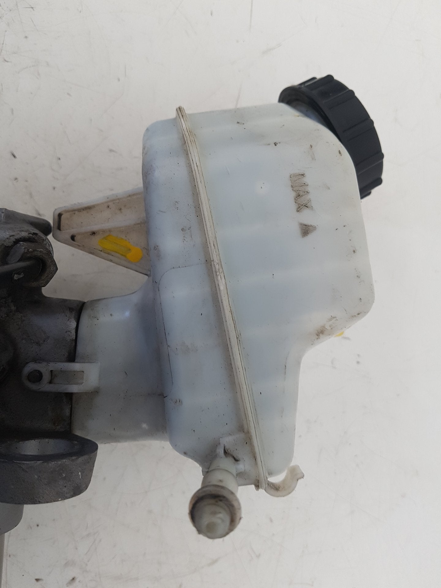2010 - 2012 Saab 9-5  Saloon BRAKE FLUID RESERVOIR AND MASTER CYLINDER 4155 0110 24