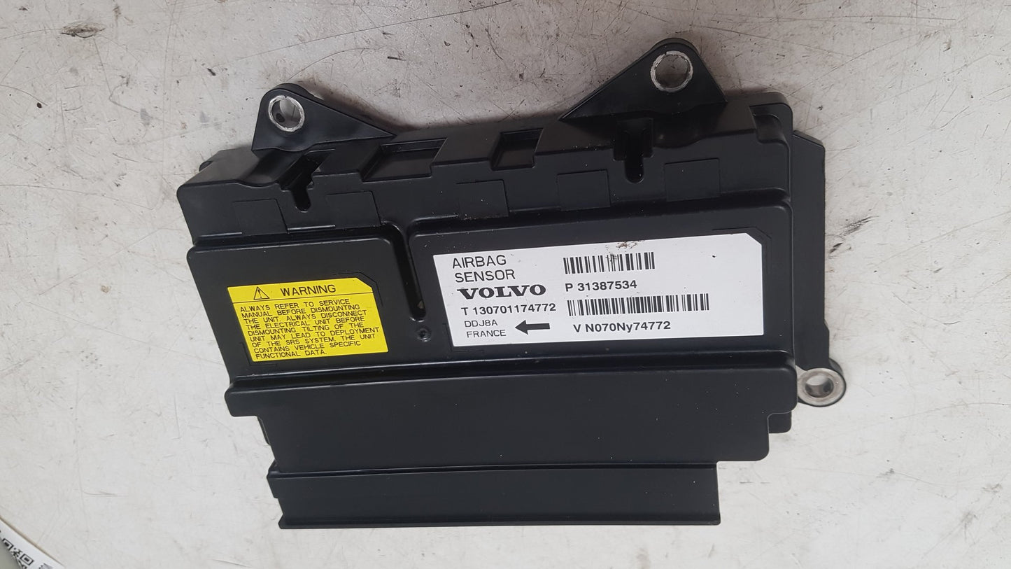 2013 Volvo V40  Hatchback Airbag Module 31387534