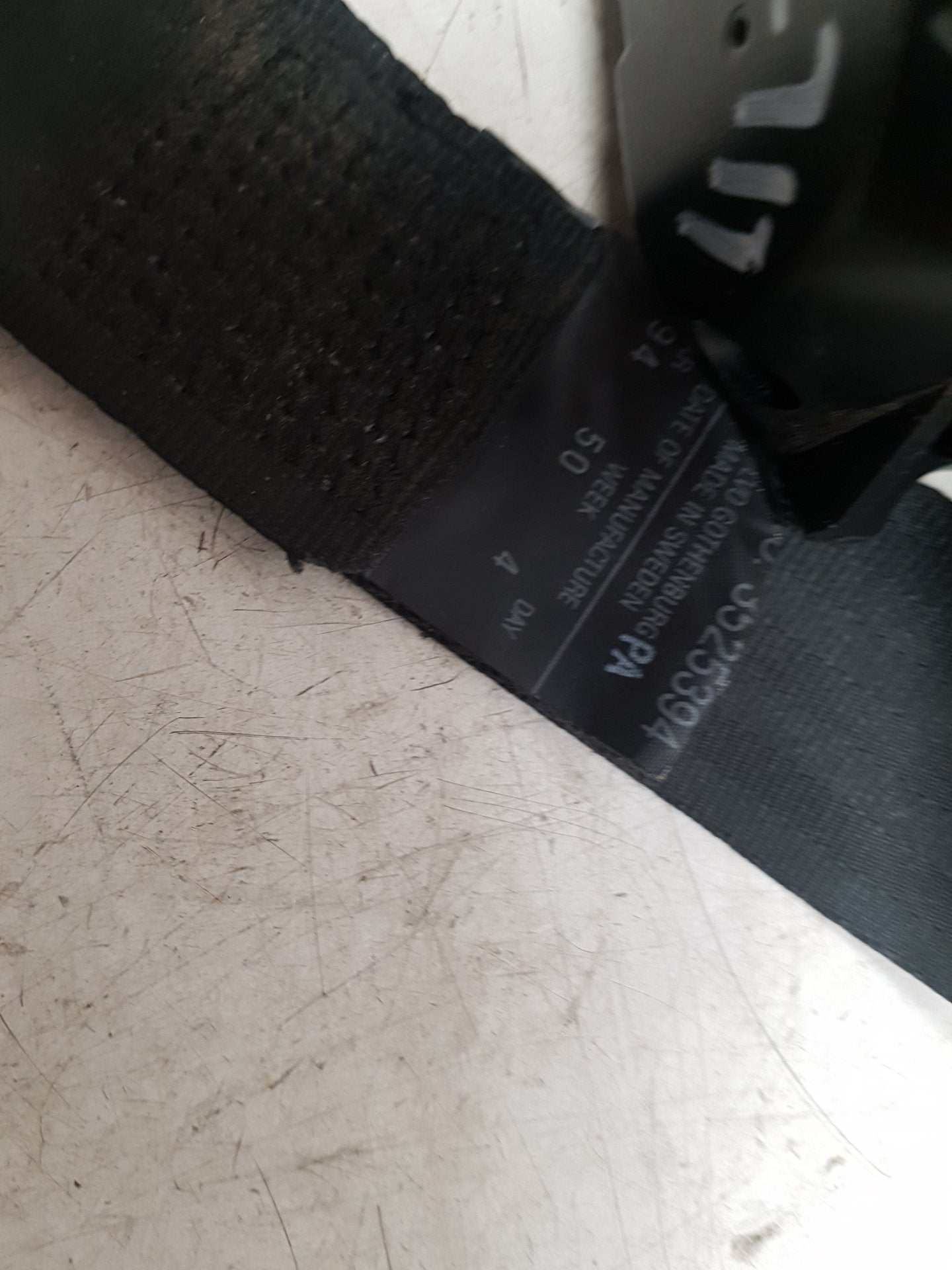 1992 - 1997 Volvo 850  Estate SEAT BELT - CENTRE REAR 3525394