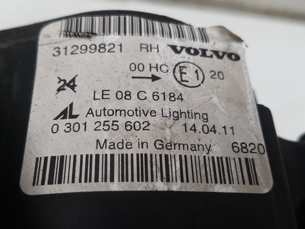 2006 - 2012 Volvo C30  Hatchback Right Headlight 31299821