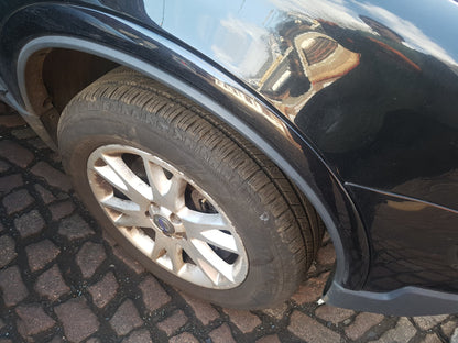 2005 - 2012 Volvo XC90  Estate Right Front Wheel Arch Moulding 30779572