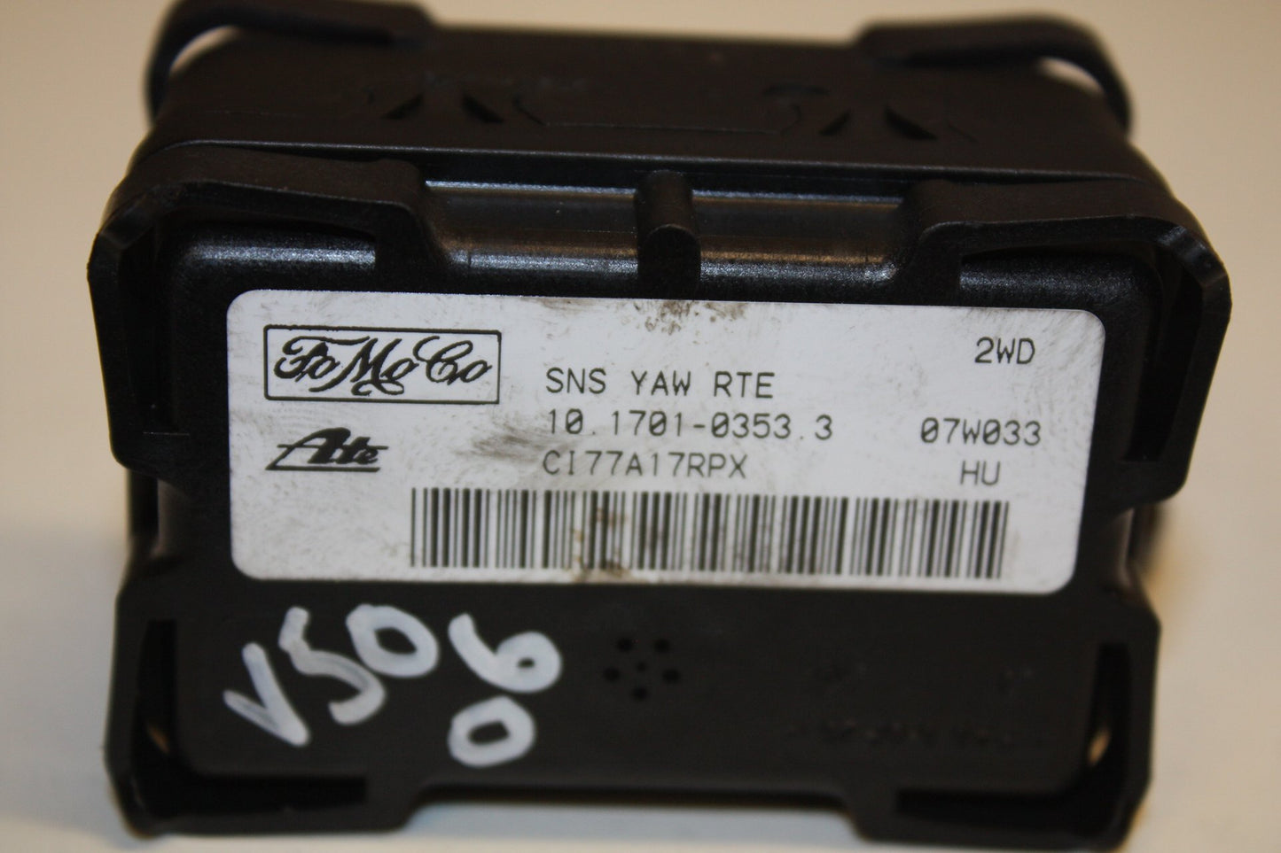 2006 - 2010 Volvo C30  Hatchback YAW SENSOR 10 1701-0353 3 10.1701-0353.3