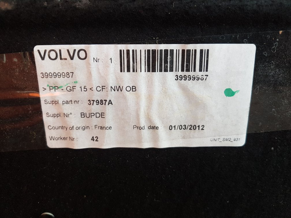 2008 - 2012 Volvo V50   Estate Boot Floor Cut