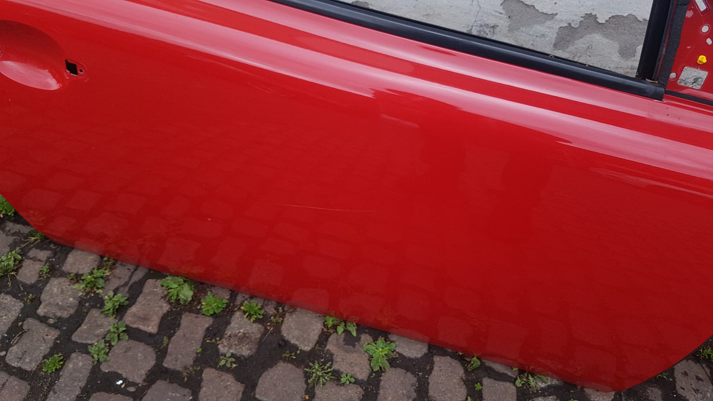 2006 - 2013 Volvo C30  Hatchback DOOR - BARE (FRONT DRIVER SIDE) 31335484