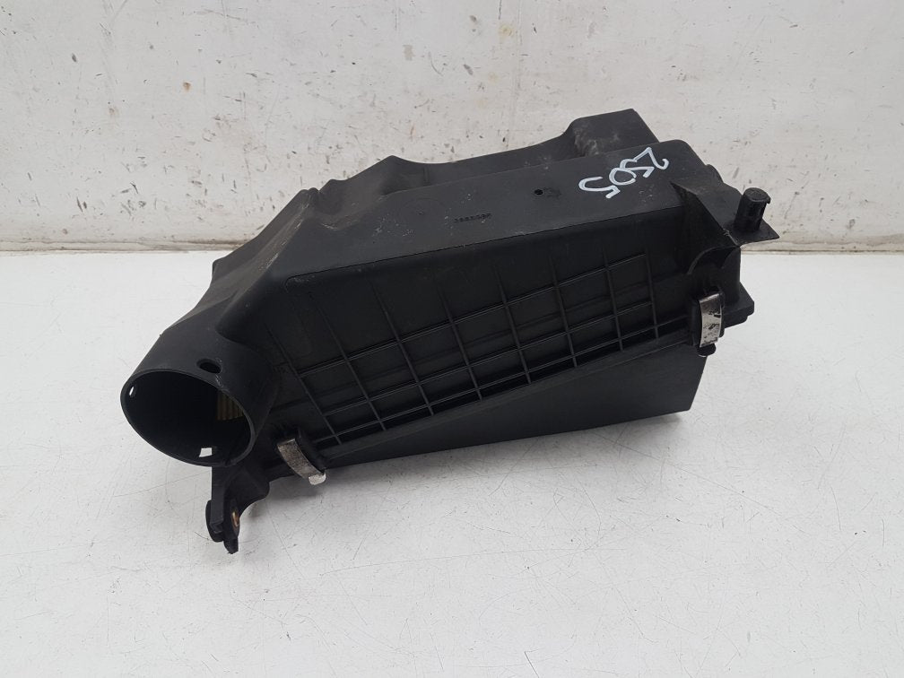 2001 - 2004 Volvo V40  Estate Air Filter Box 3682662