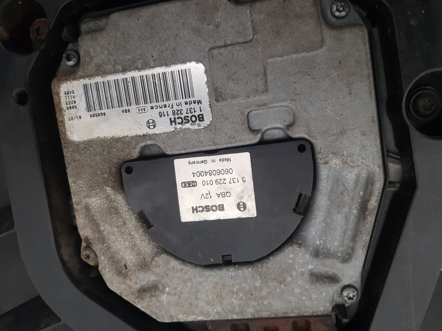 2000 - 2007 Volvo XC70  Estate RADIATOR FAN & COWLING (A/C CAR) 30741144