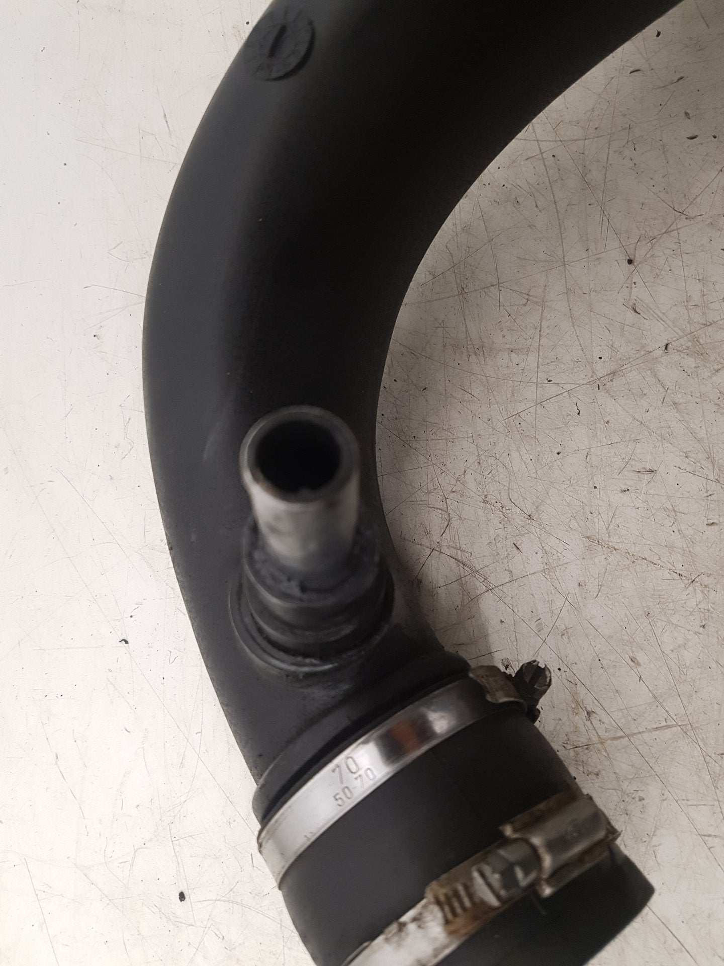 2015 - 2020 Volvo V40  Hatchback INTAKE PIPE 30714480