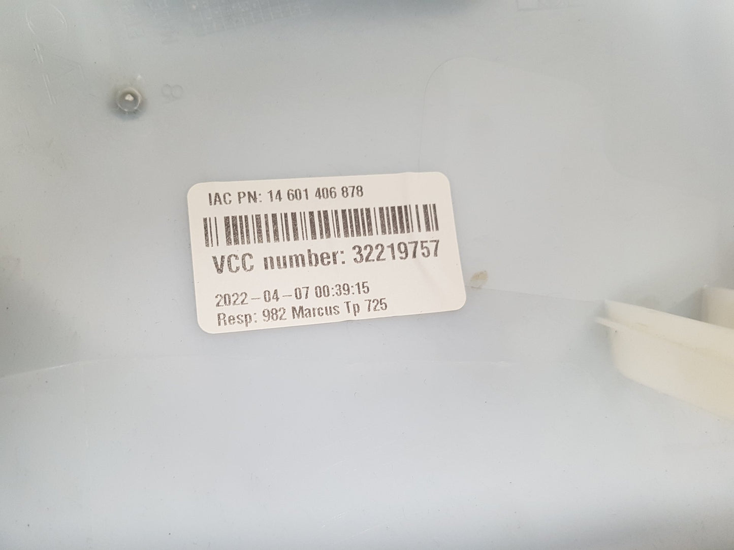 2017 - 2025 Volvo V90 235, 236 Estate B PILLAR POST TRIM (PASSENGER SIDE) 32219757