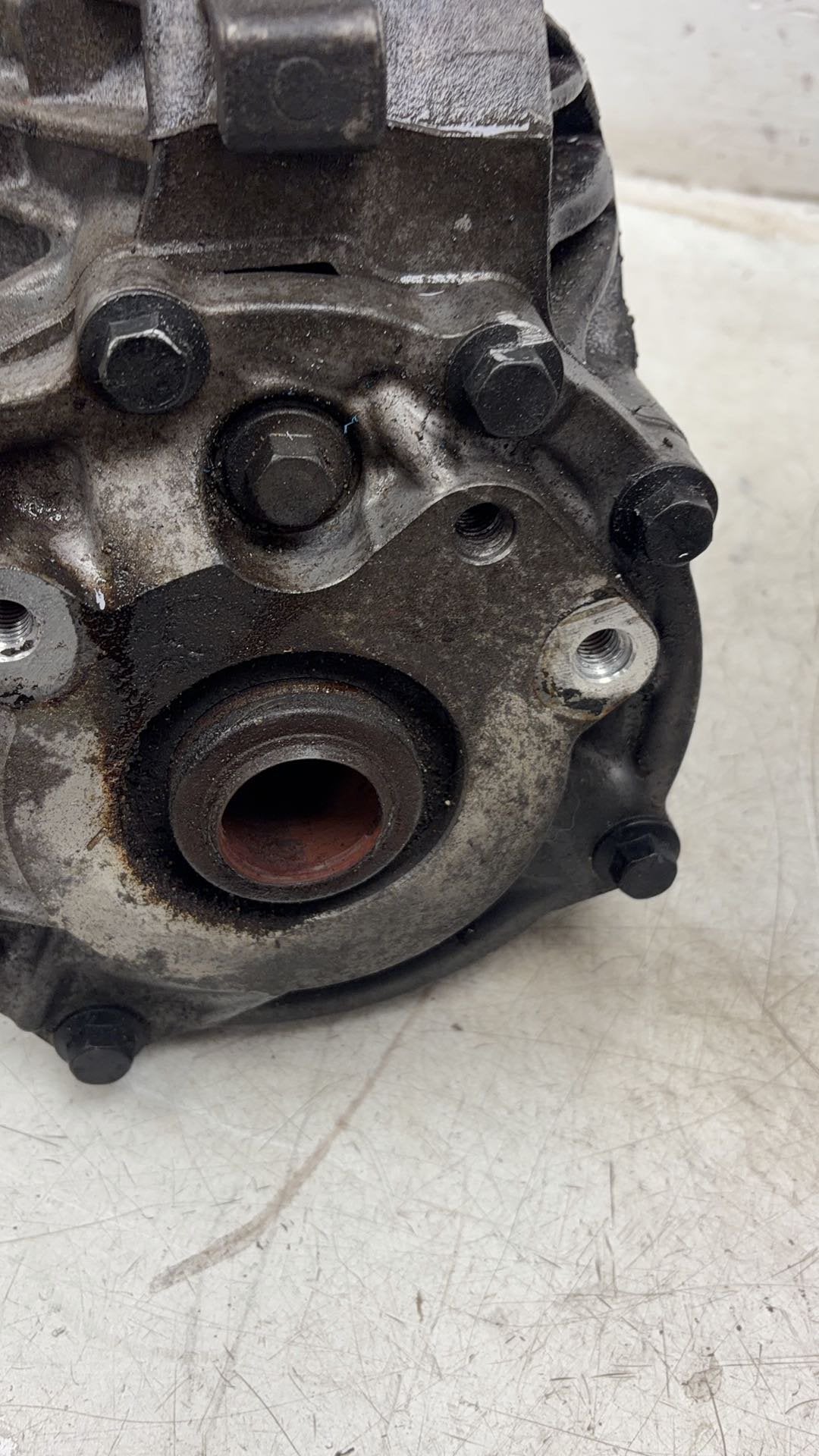 2003 - 2014 Volvo XC90 I 275 Estate Front Differential Assembly 31256171