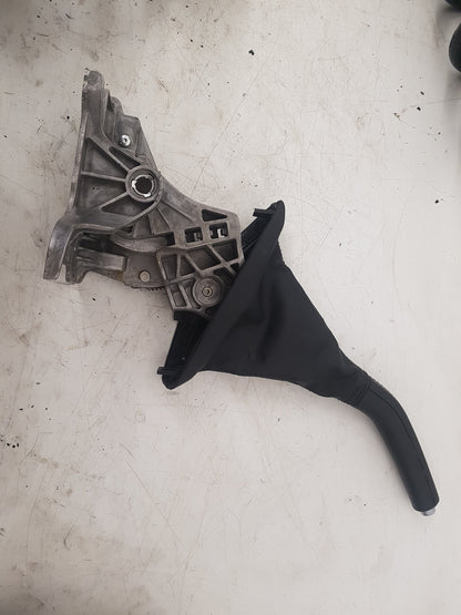 2012 - 2016 Volvo V40  Hatchback Handbrake Assembly 11330161