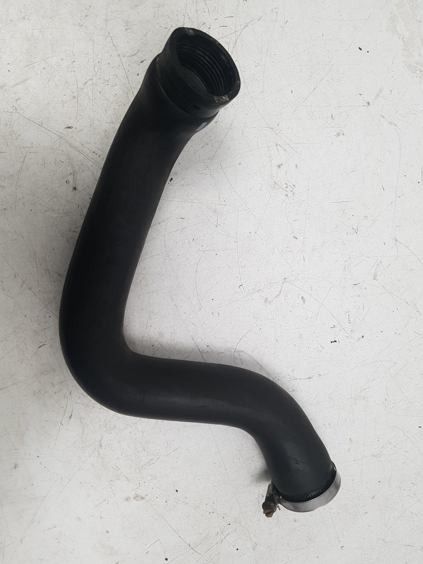 2005 - 2008 Volvo V70  Estate RADIATOR HOSE 30723970