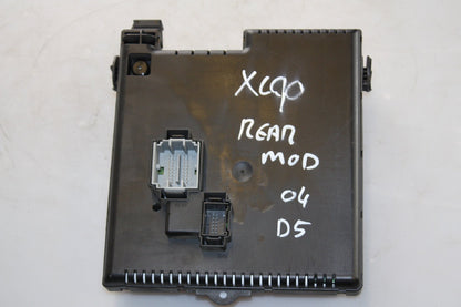 2004 Volvo XC90  Estate FUSE BOX (BODY ECU)(REAR ELECTRONIC MODULE) 8676391