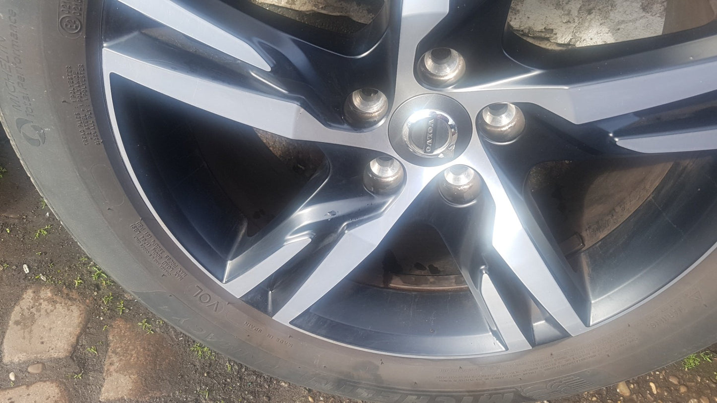 2017 - 2025 Volvo XC40 536 SUV Alloy Wheel