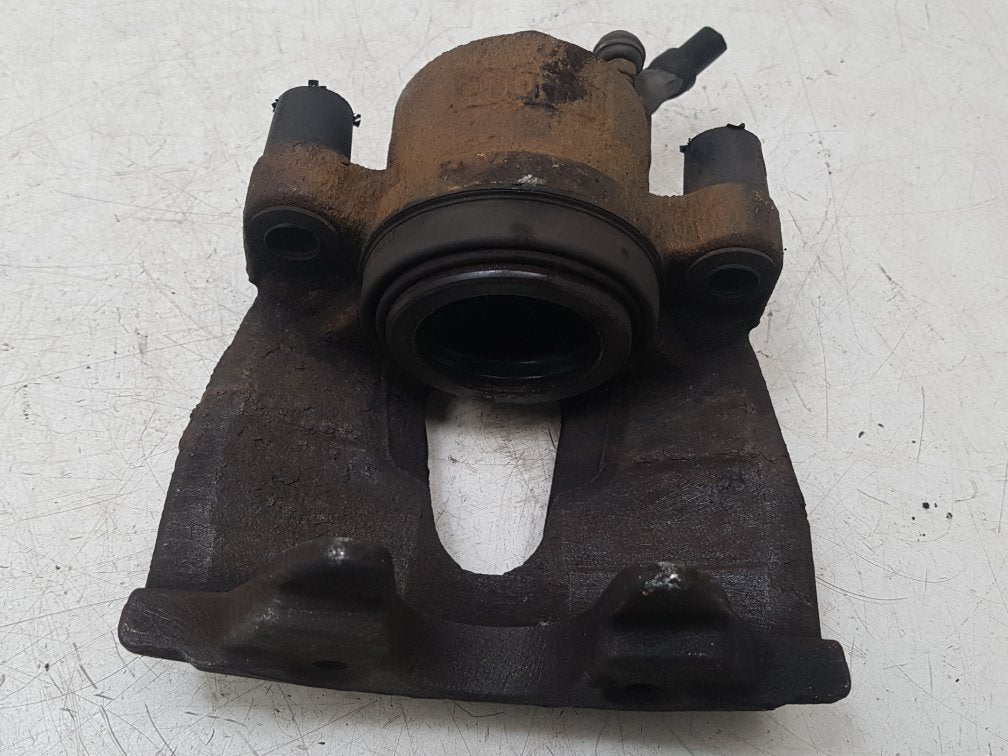 2012 - 2017 Volvo V40  Hatchback Right Rear Caliper 36000485