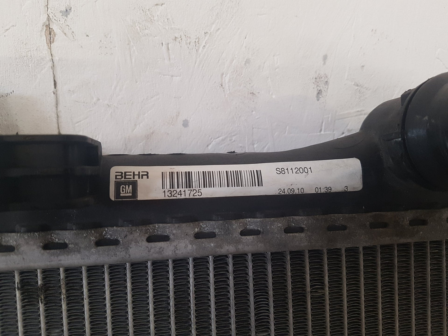 2010 - 2012 Saab 9-5  Saloon RADIATOR (MANUAL) (A/C CAR) 13241725